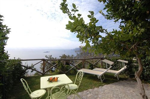 Acomodação com café da manhã  Bacio Del Sole 3*